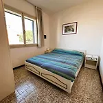 Appartement Charming Near The With Pool *