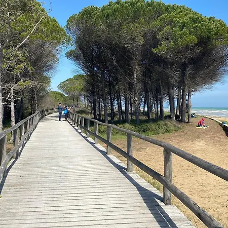 Appartement Charming Near The With Pool Bibione